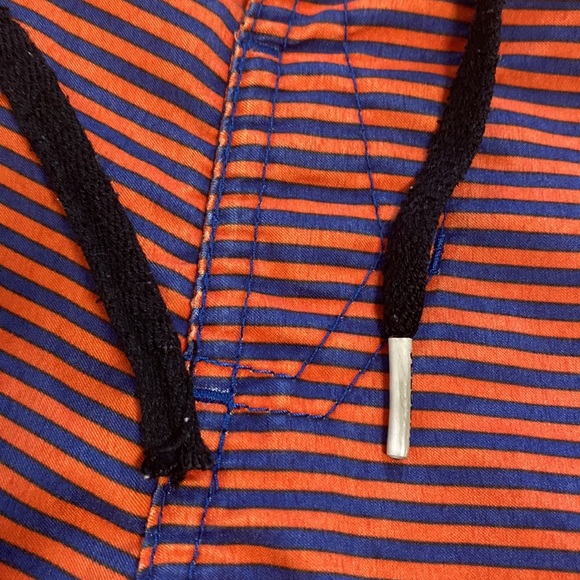 Volcom boys swim shorts size 7 - Picture 2 of 6